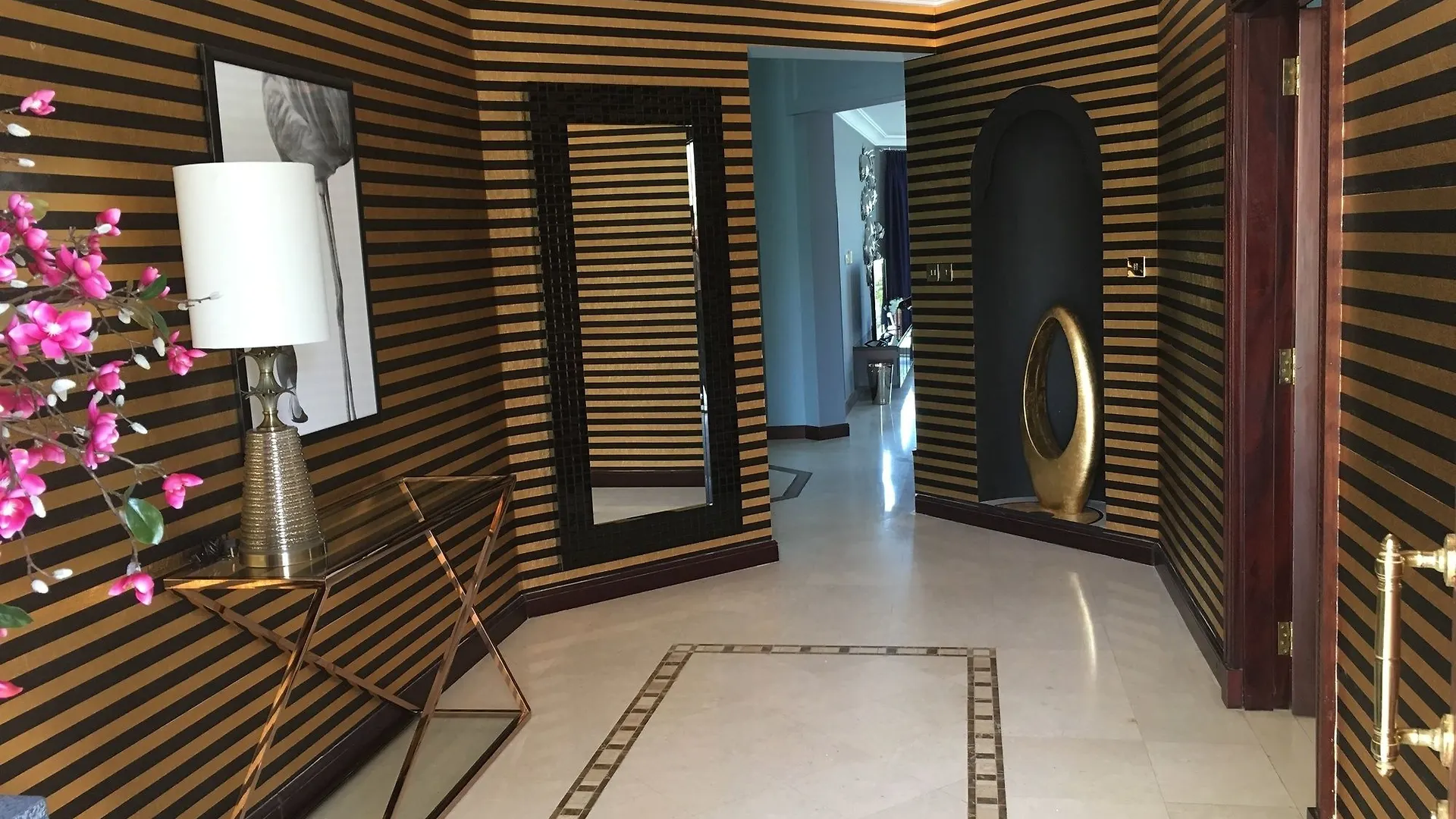 Dream Inn Dubai - Signature Villa 0*,  United Arab Emirates